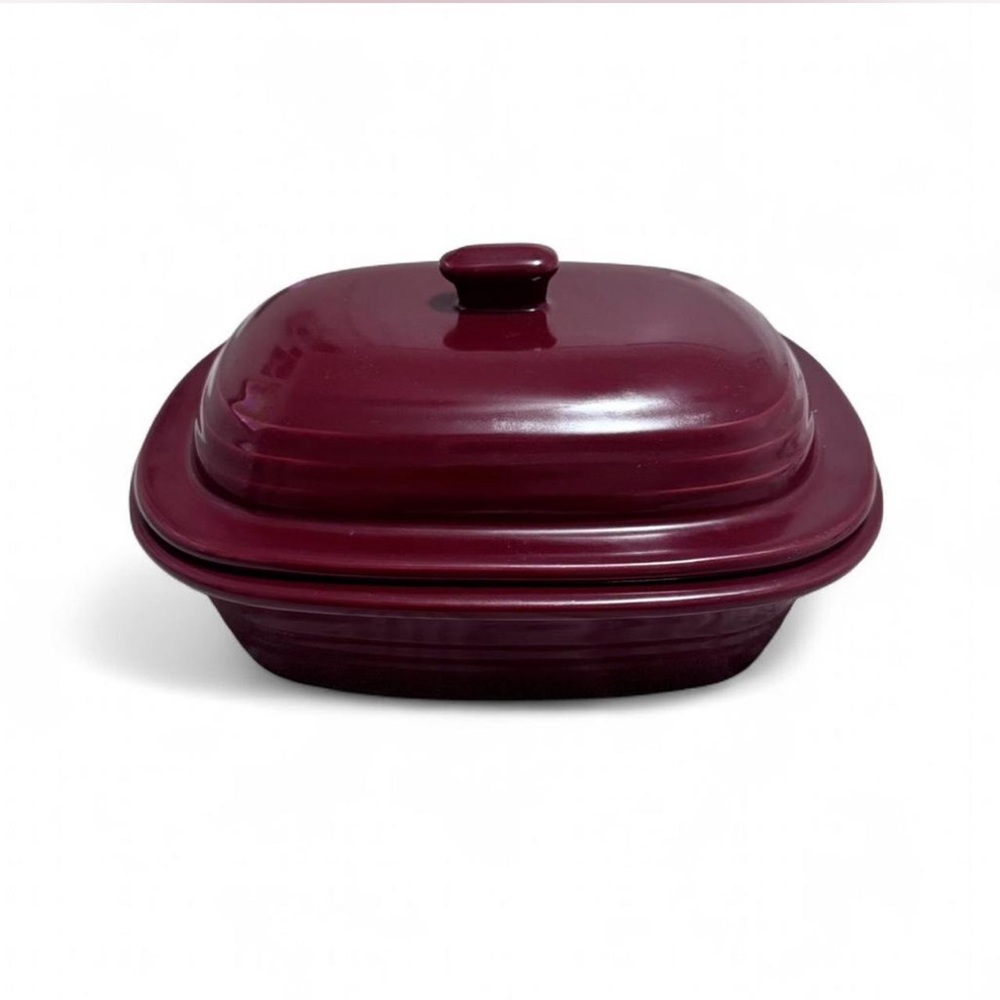Pampered Chef Burgundy Baking Dish